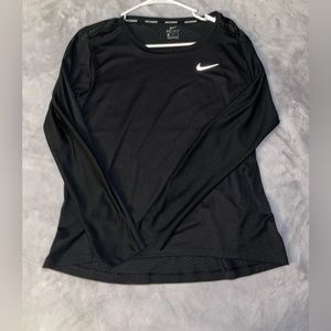 Nike dry fit workout top